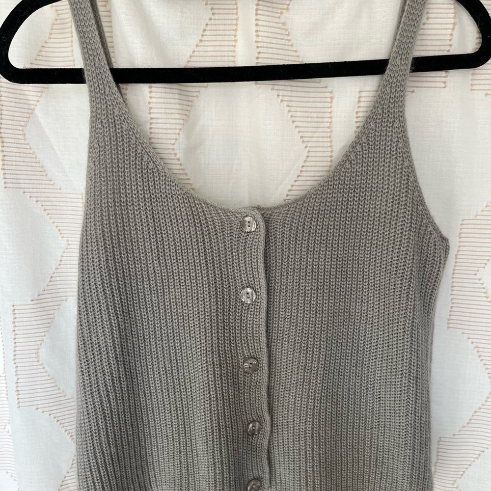 SHEIN Gray Knit Crop Top